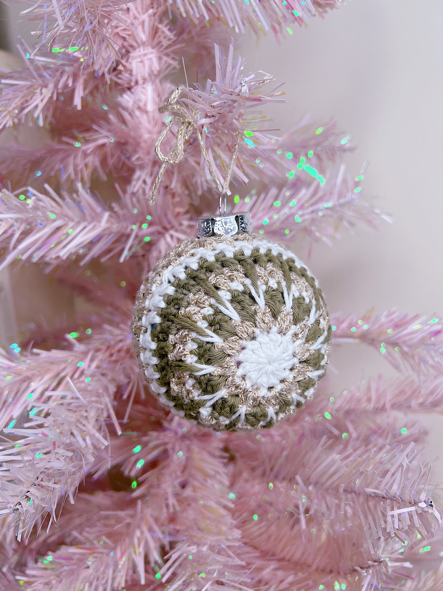 Scandi Christmas Crochet Bauble