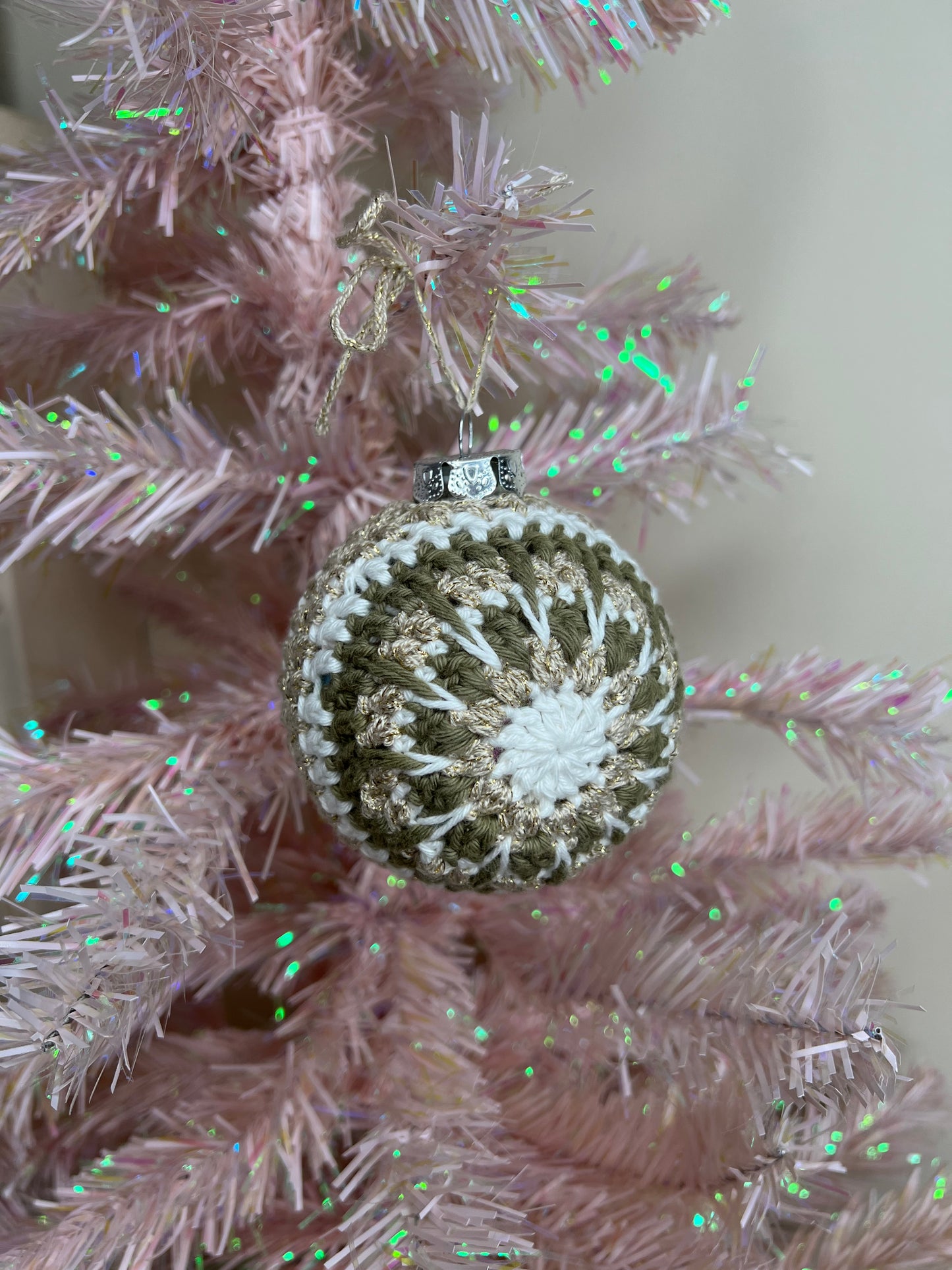 Scandi Christmas Crochet Bauble