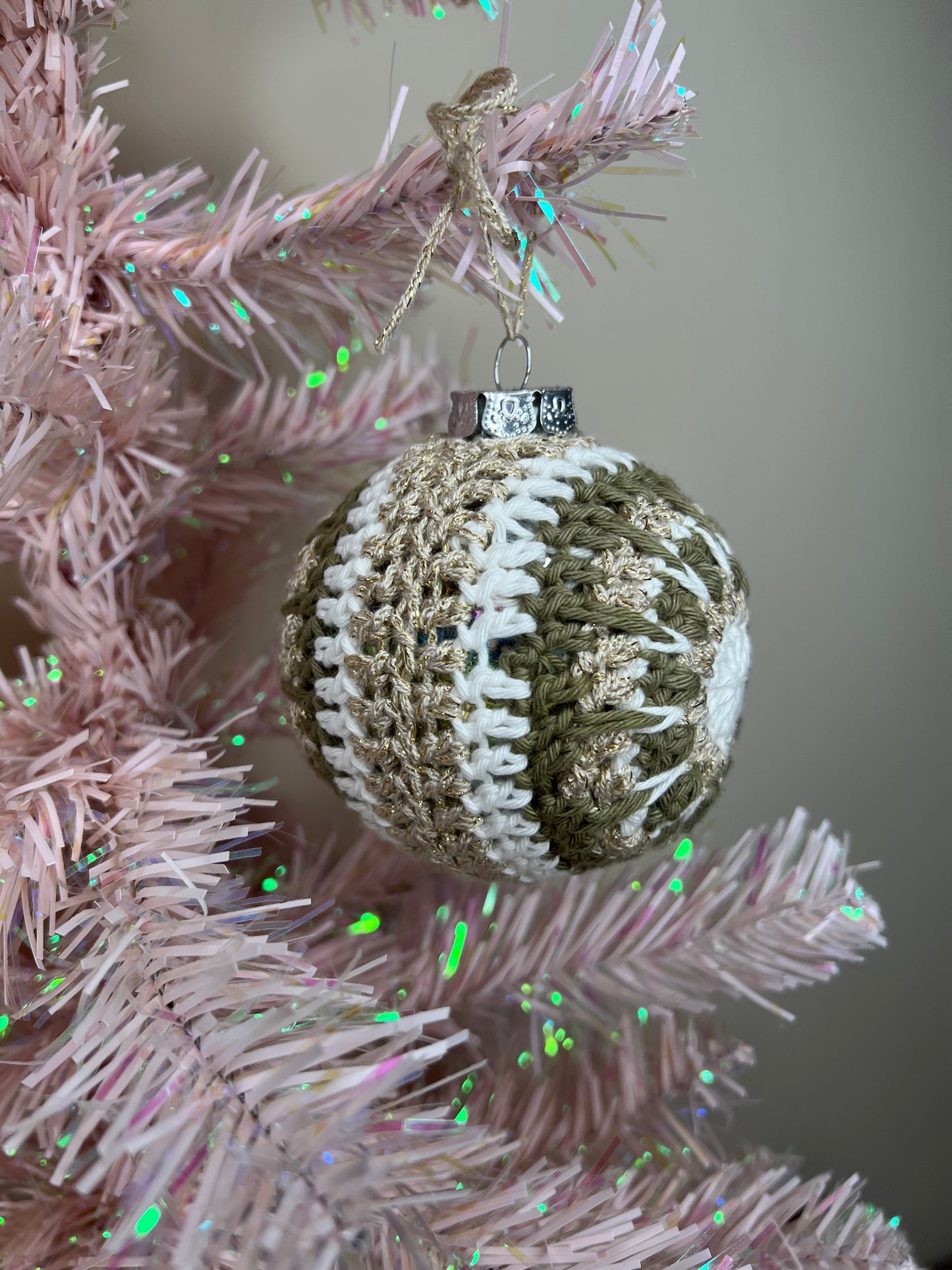 Scandi Christmas Crochet Bauble