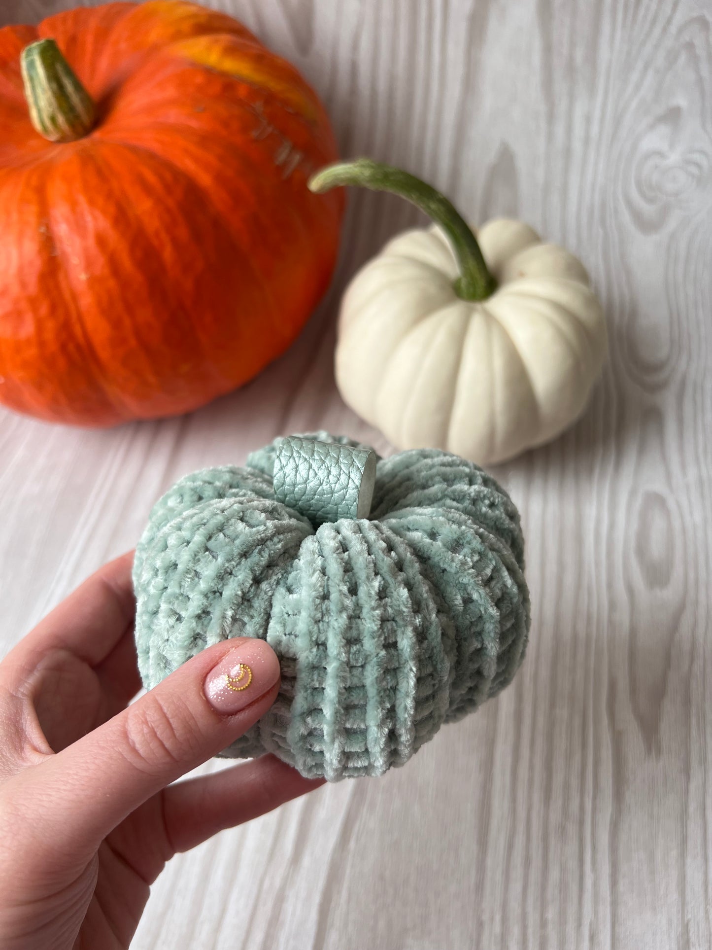 Mini Velvet Pumpkin - Choose your Colour!