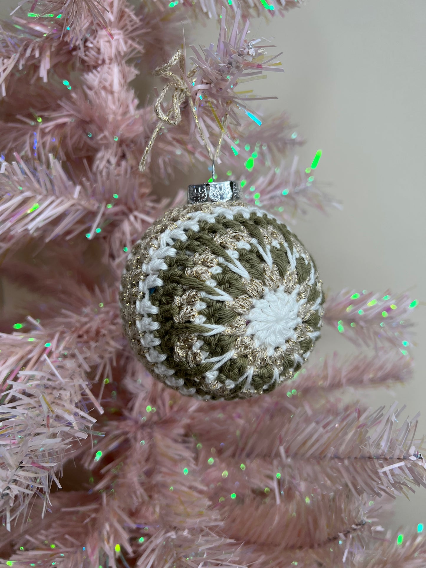 Scandi Christmas Crochet Bauble